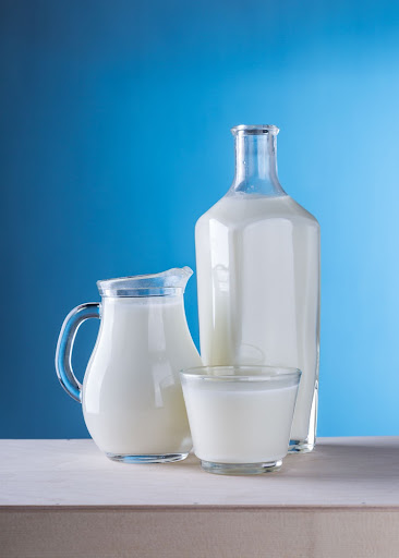 6 Reasons to Avoid Dairy